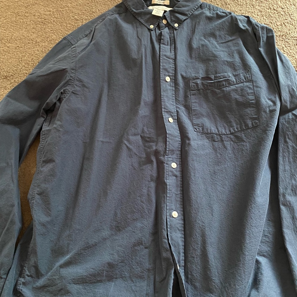 Men’s H & M shirt